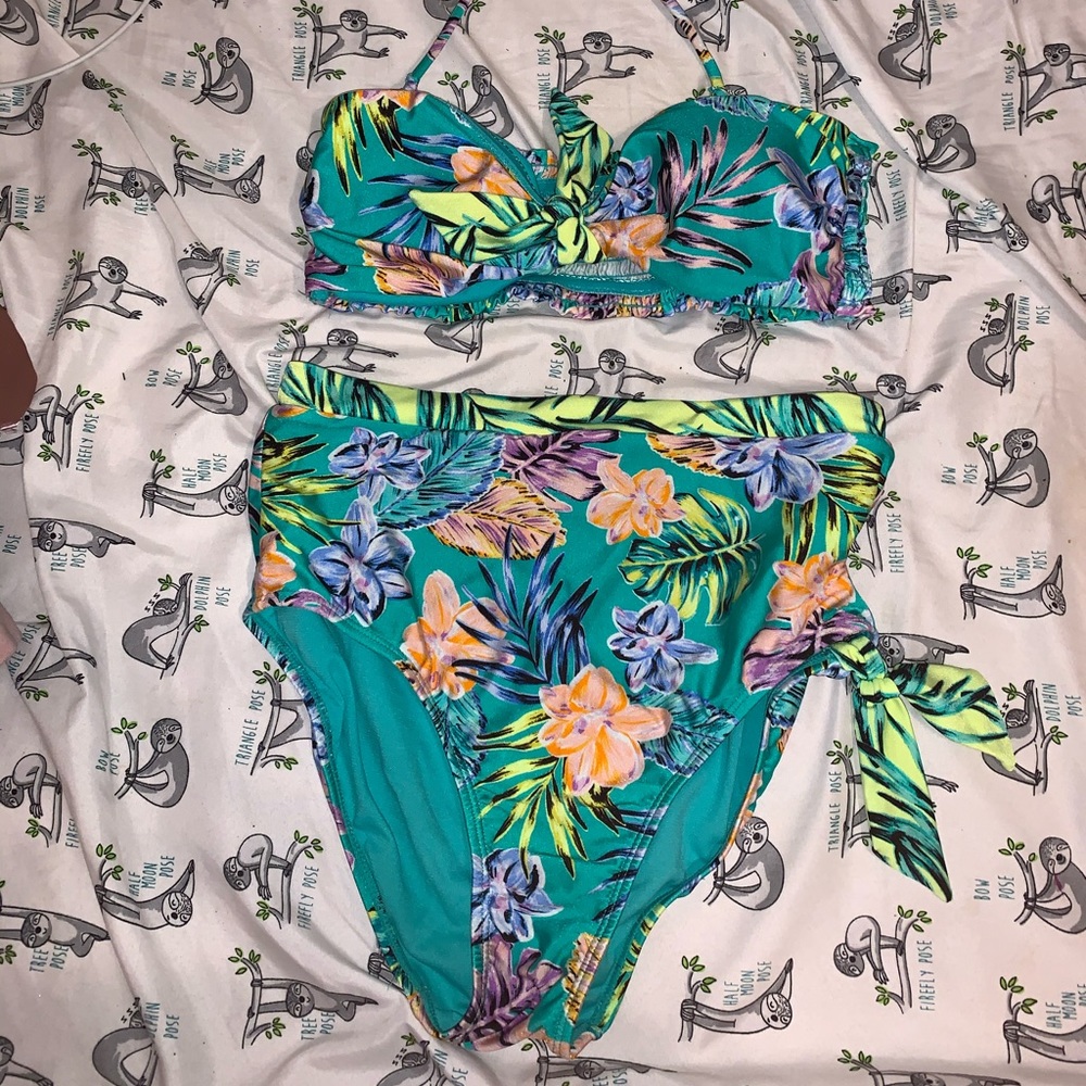 2 piece bathing suit